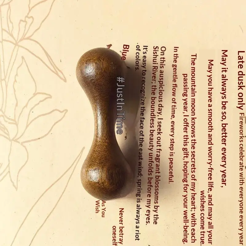 Natural Sandalwood Dual Head Facial Massager Smooth Surface Ergonomic Handle For Daily Acupressure Skincare Relaxation