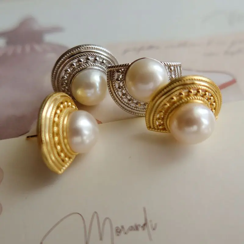 

Nostalgic Hong Kong Retro Earrings Female Pearl Earrings 925 Silver Needle Hollow Temperament Earrings Ins Niche