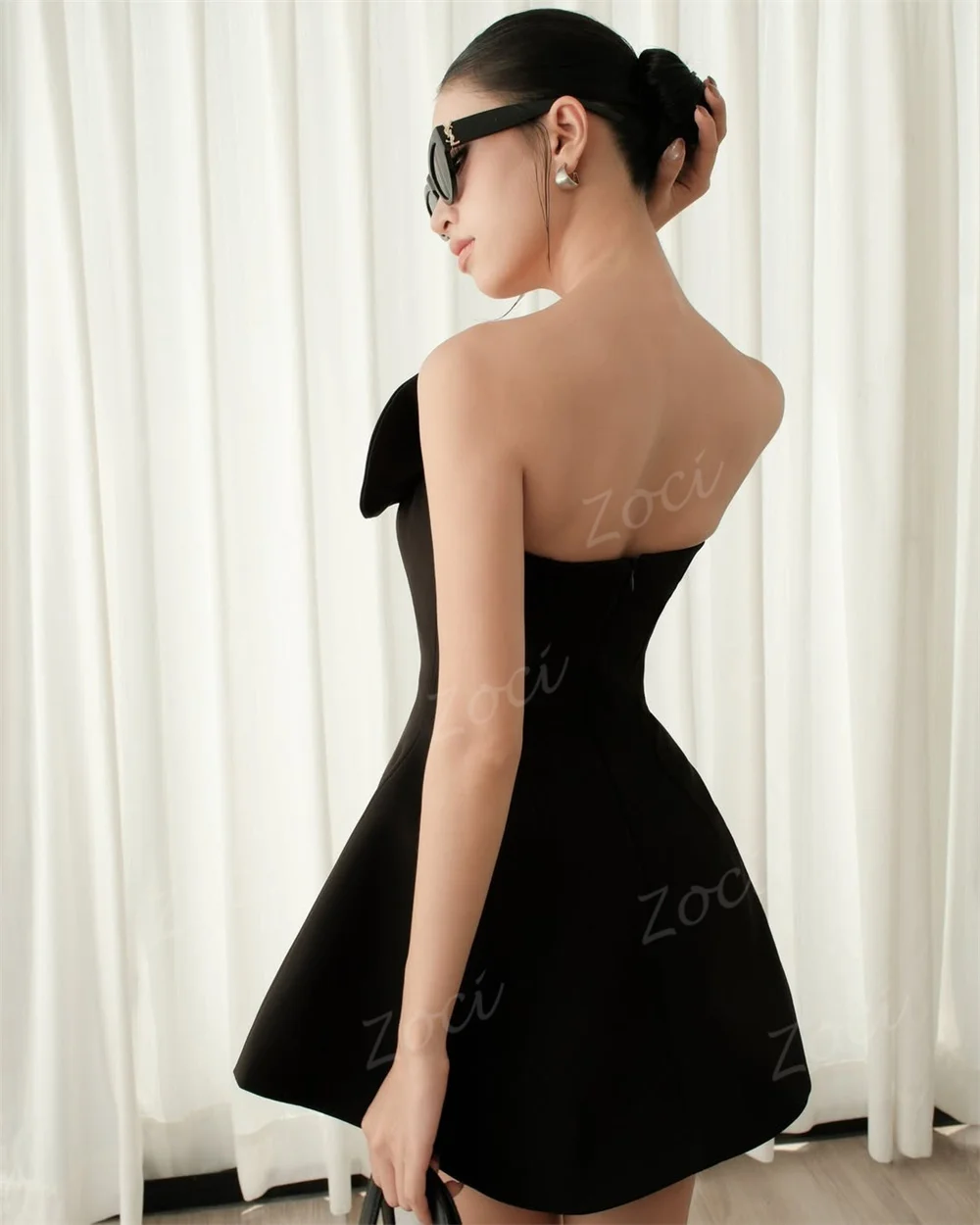 Zoci 블랙 매트 새틴 짧은 미니 댄스 파티 드레스 맞춤형 끈이 없는 한국 여성 공식 파티 가운 칵테일 나이트 클럽 드레스