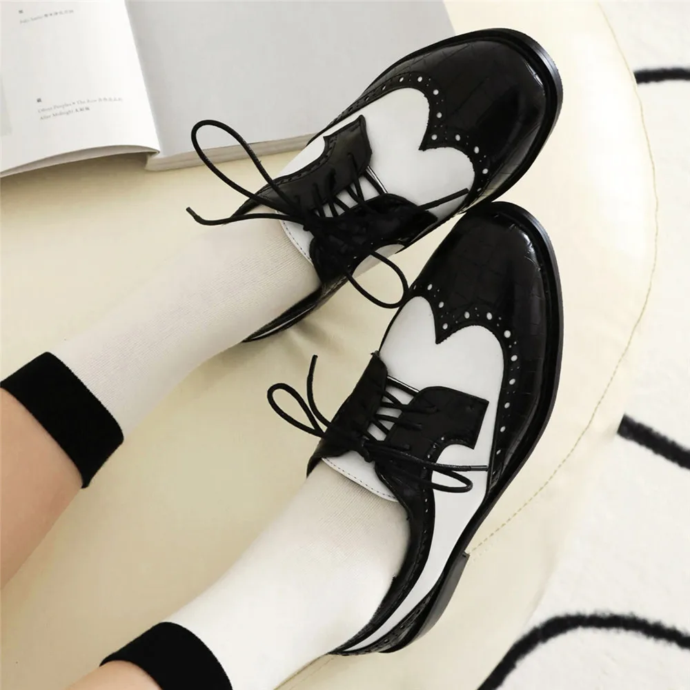 2024 Fashion Spring Autumn Oxford Flats Woman Lace-up Round Toe Loafers Leather Derby New British Ladies Thick Heel Shoes 34-43