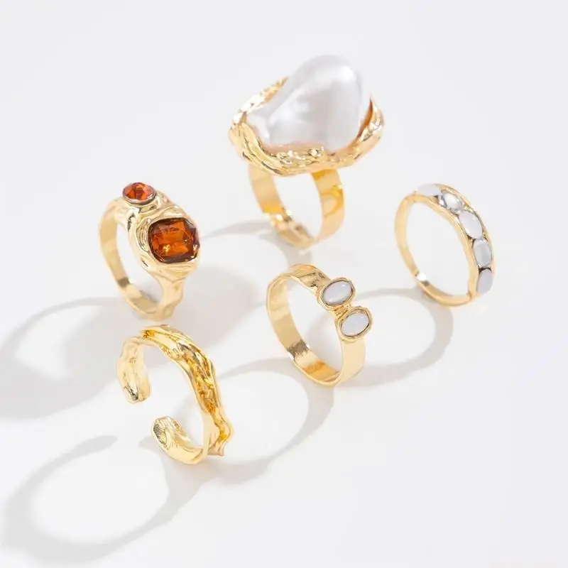 31BF Fashionable Adjustable Flower Rings Set With Stylish Pearls Highlight Accessory for Women’s Everyday And Party Looks