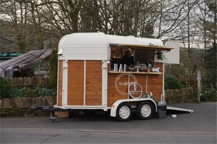 كشك الطعام في الهواء الطلق شاحنة طعام متنقلة جديدة امتياز الطعام مقطورة عربات القهوة عربة بيع وجبة خفيفة سيارة الطعام مع CE و DOT