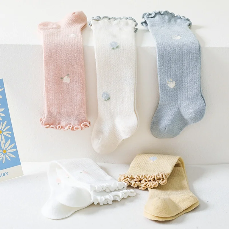 Chaussettes longues d'été pour bébé, en maille, mignonnes, imprimées de fleurs, saison, douces, élastiques, pour la maison