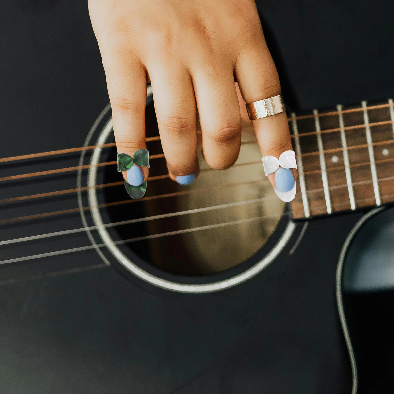 

10Pcs Guitar Finger Protectors Celluloid Thumb Picks Comfortable Fit Durable Material for Acoustic Electric Bass Ukulele