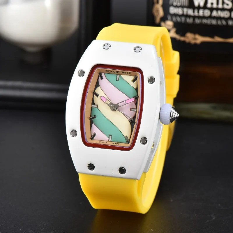 

Роскошные женские модные часы 2025 года, кварцевый механизм, ремешок из нержавеющей стали, сапфировое стекло, светящийся календарь, элегантный студенческий стиль