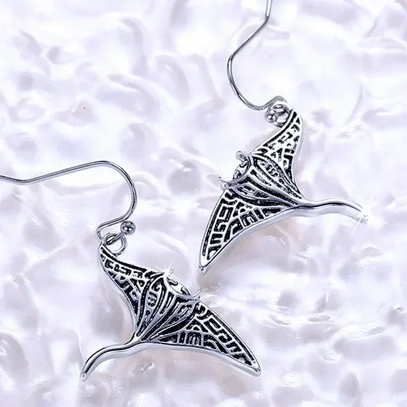 Halloween European and American Earrings, Women's Devil Fish Texture, Animal Retro, Personalized, Exaggerated, Niche Jewelry