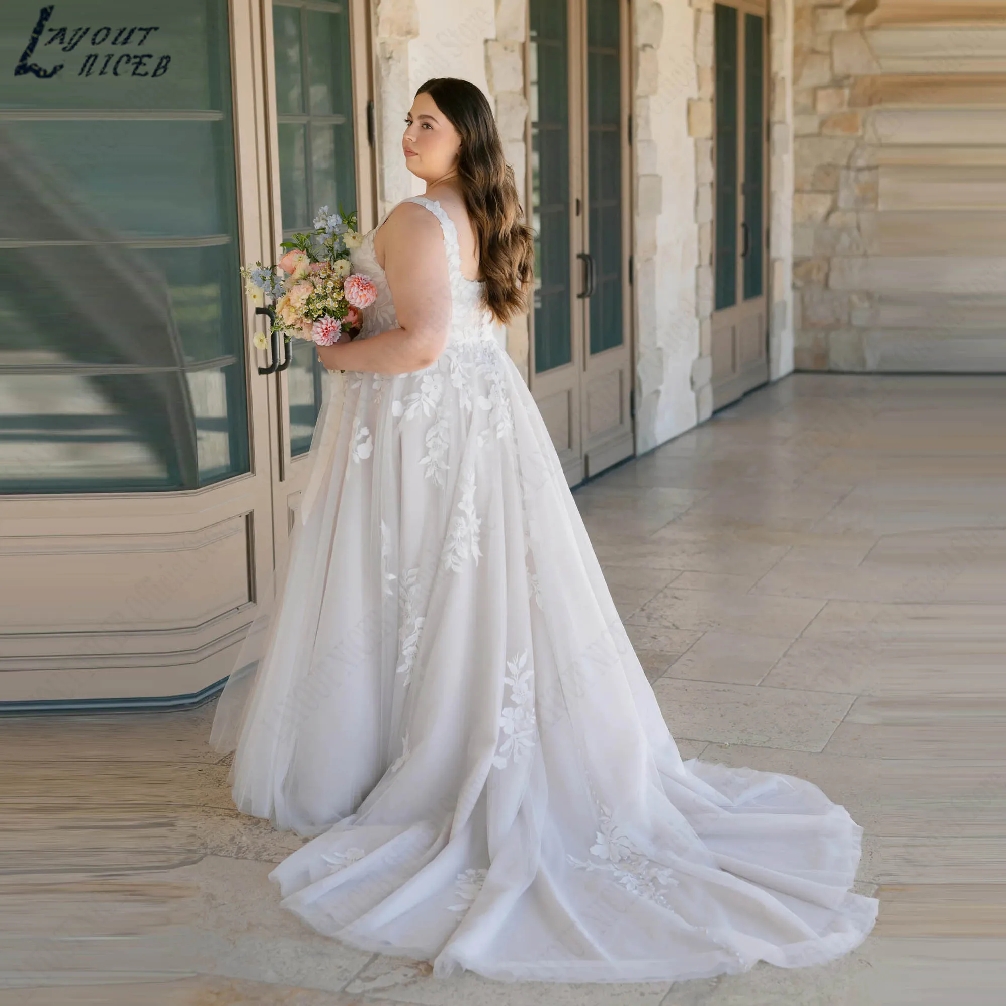 Appliques A-line Weddding Gowns Square Neck Spaghetti Straps Romantic Tulle Bridal Dress Sleeveless vestidos de novia Customized