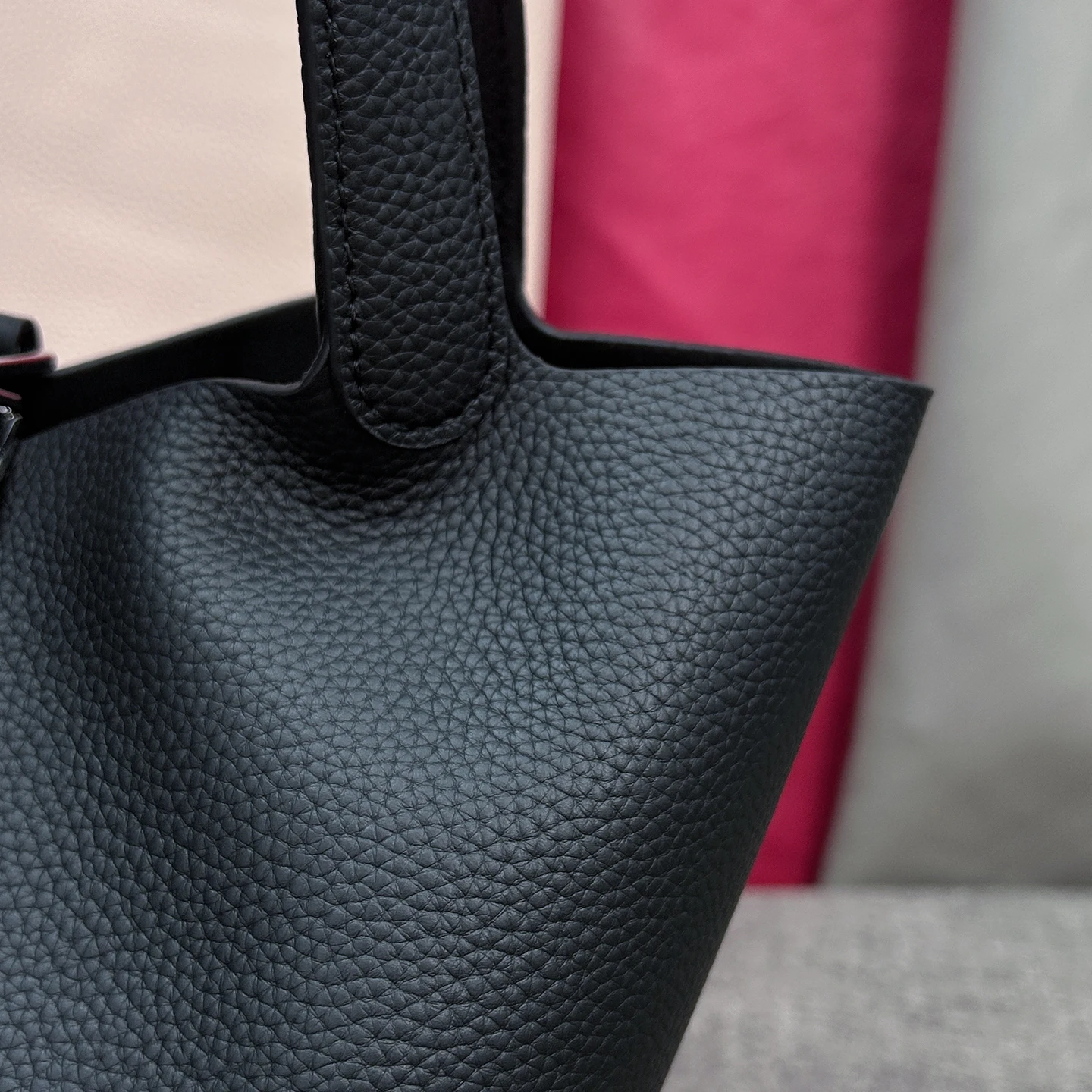 Thumbnail 3 - #71 Bucket Bags Discount Picks