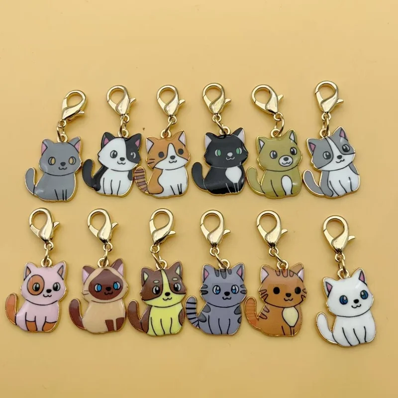 12 Stück Cartoon-Schlüsselanhänger mit niedlichen sitzenden Katzen, Katzen-Hummerverschluss-Accessoires für Schmuck-Geschenktüten