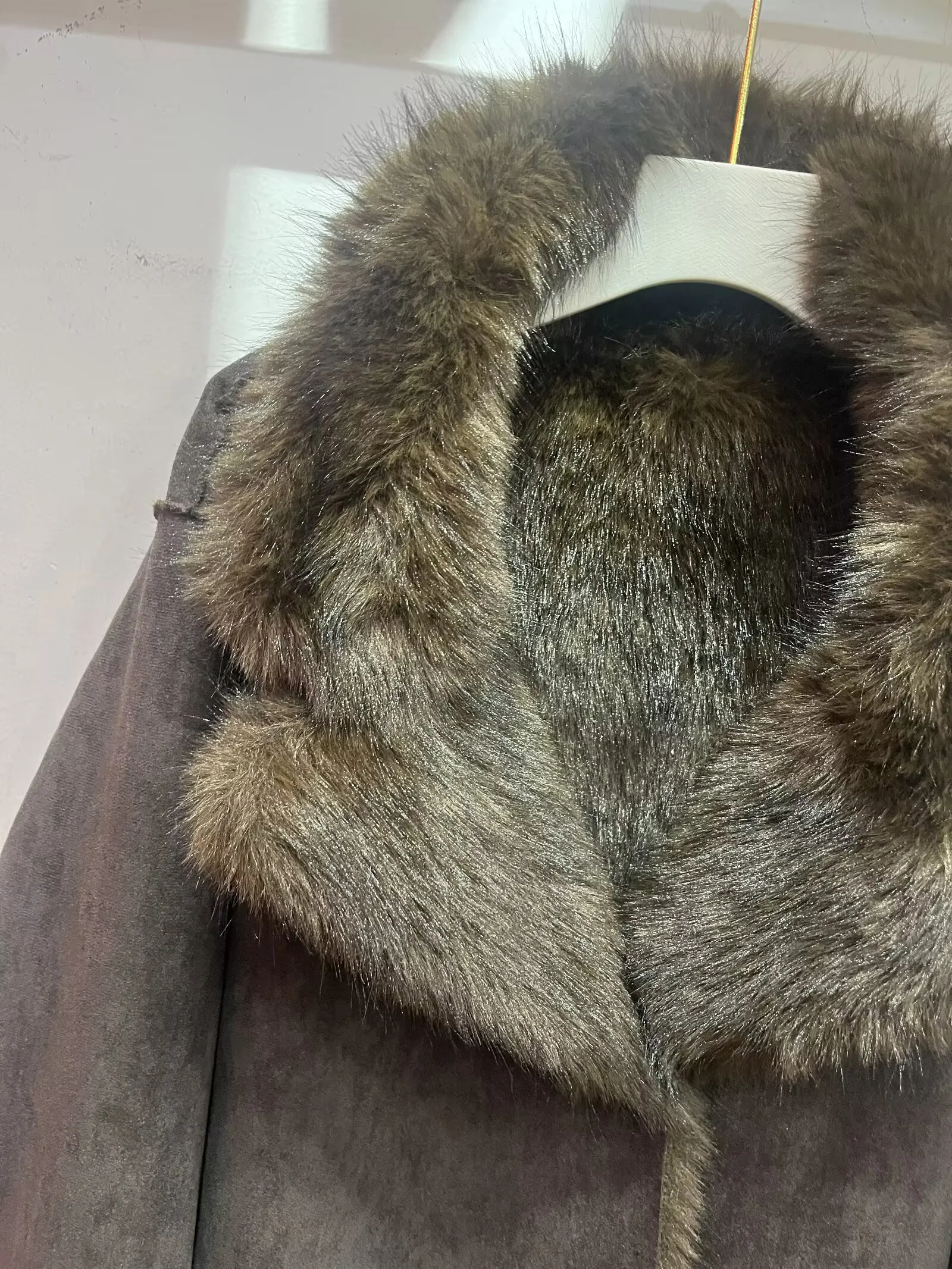 منتج شتوي جديد ملابس نسائية على الطراز الأوروبي والأمريكي معطف سترة بتأثير الفرو الاصطناعي على الوجهين #6