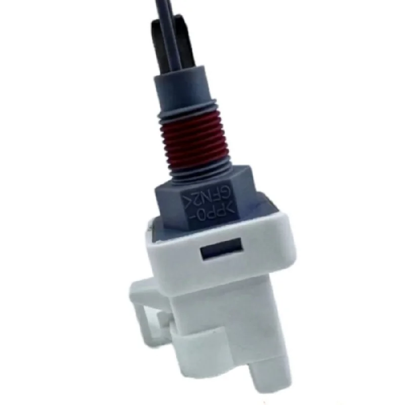 

For XCMG excavator water level sensor xe135 150 200 215da 240 370 470d water temperature sensor excavator accessories