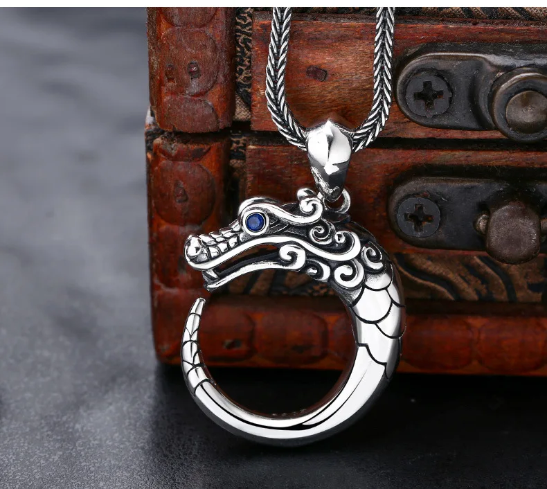 Wholesale 925 sterling silver pendant, divine dragon men's dragon head necklace pendant, Thai silver retro vintage vintage vinta