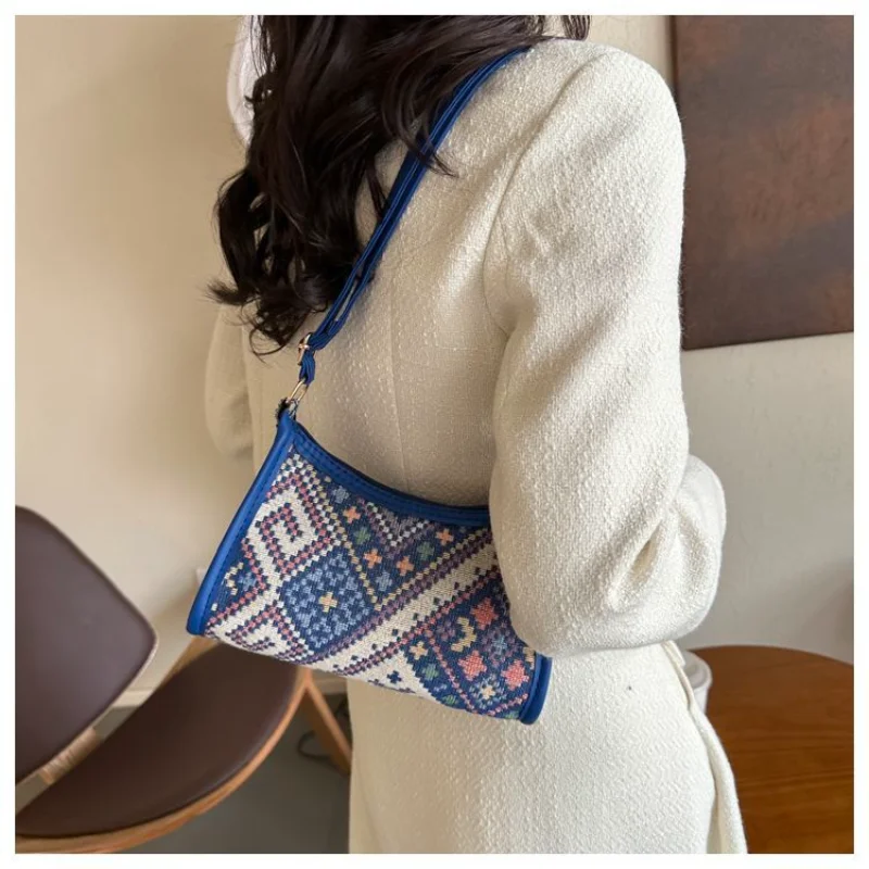 Bolso de un solo hombro con cremallera, bolsa de tela de vela nacional, estampado cuadrado pequeño, informal, contraste de Color, axila, tendencia de moda, nuevo estilo, 2024