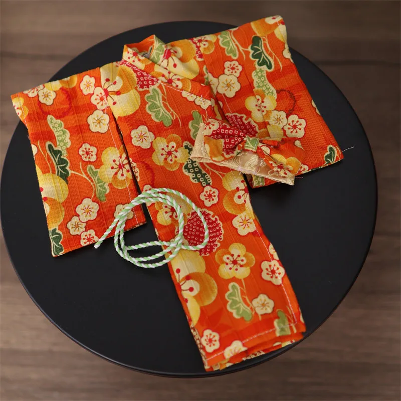 Japanischer süßer Yukata-Kimono mit Blumenmuster und Dienstmädchenrock für normale 1/6 BJD 30cm Actionfiguren-Körpermodelle – Detail 23