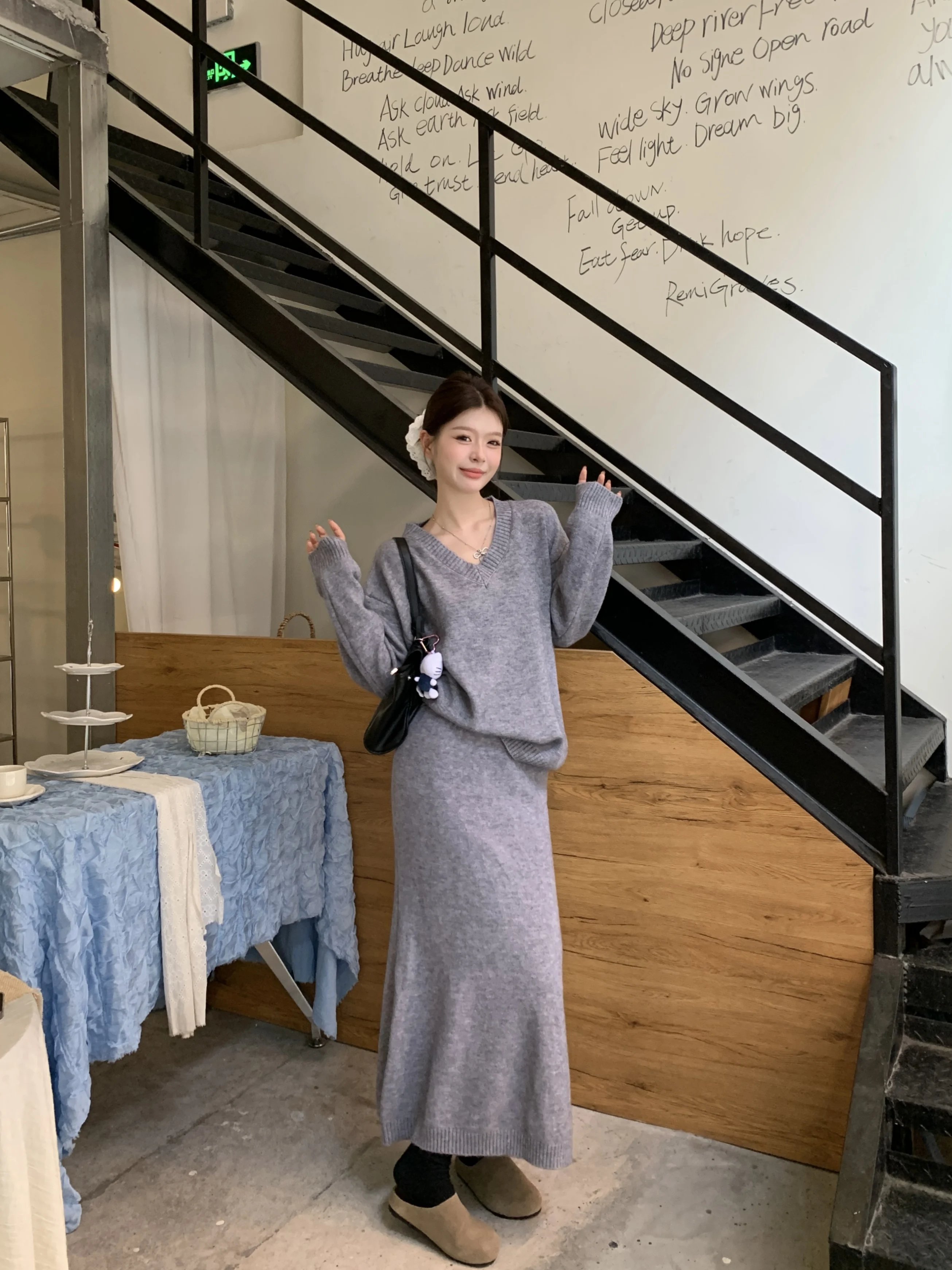 

Осень-зима вязаный женский костюм, свитер, длинные юбки, комплекты, пуловер с v-образным вырезом, топ с высокой талией, юбка «рыбий хвост», комплект из двух предметов