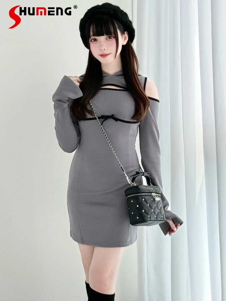 Vestido moletom original estilo japonês produzido em massa, ombro de fora, manga comprida, laço, cintura alta, bodycon, vestido curto com capuz feminino