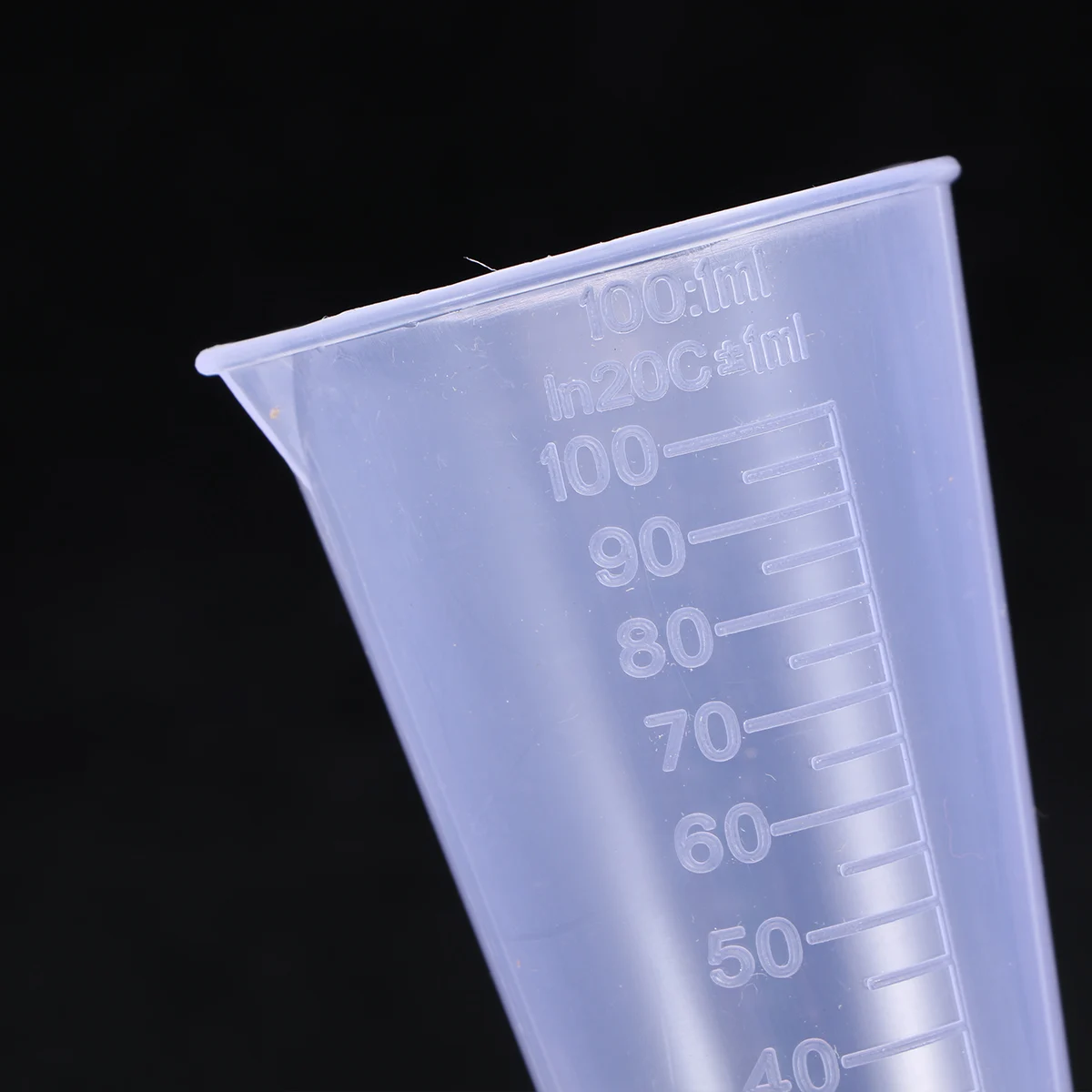 

2Pcs Plastic Measuring Cups Transparent Graduated Scale Cups Multi-Purpose Liquid Powder Measuring Container for Lab Cooking