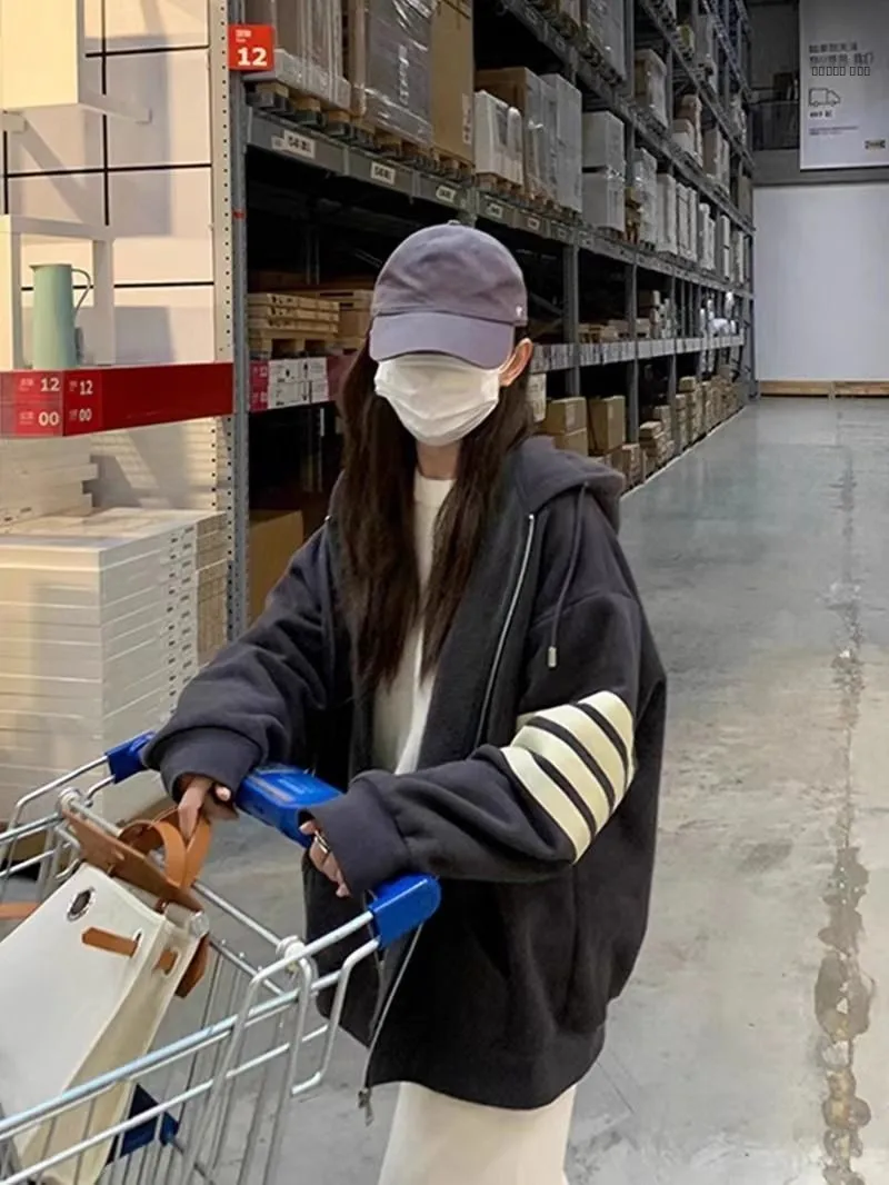 

Женская толстовка на молнии с капюшоном, модный дизайн, оверсайз, трендовый кардиган в стиле INS, с длинными рукавами, из смеси полиэстера и хлопка