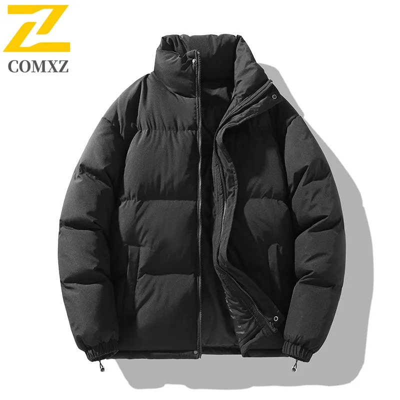 COMXZ 2025 سترة رجالية جديدة ذات معيار وطني بسيط موضة عصرية سميكة وسيم معطف شتوي قصير ممتاز