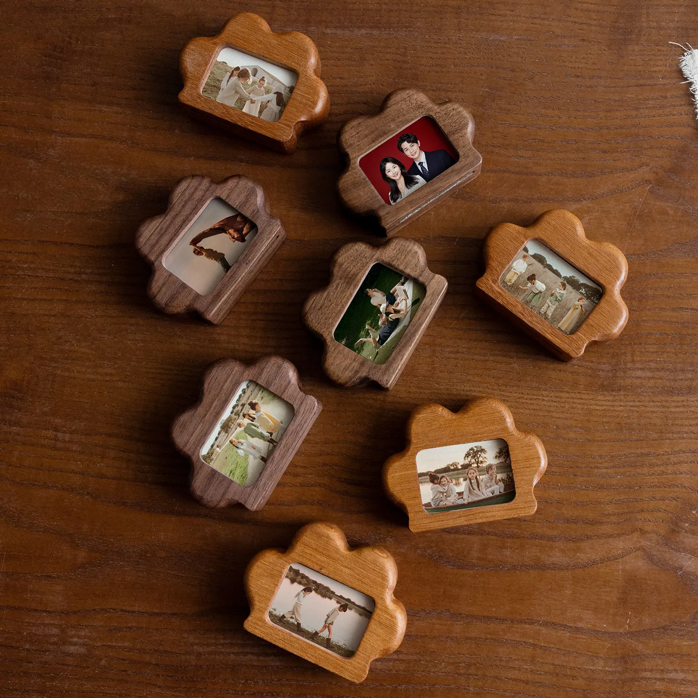 Mini Teak/Walnut Solid Wood Cloud Photo Frame Refrigerator Magnet Wedding Picture Displays Cute Cartoon Frame Table Home Decor