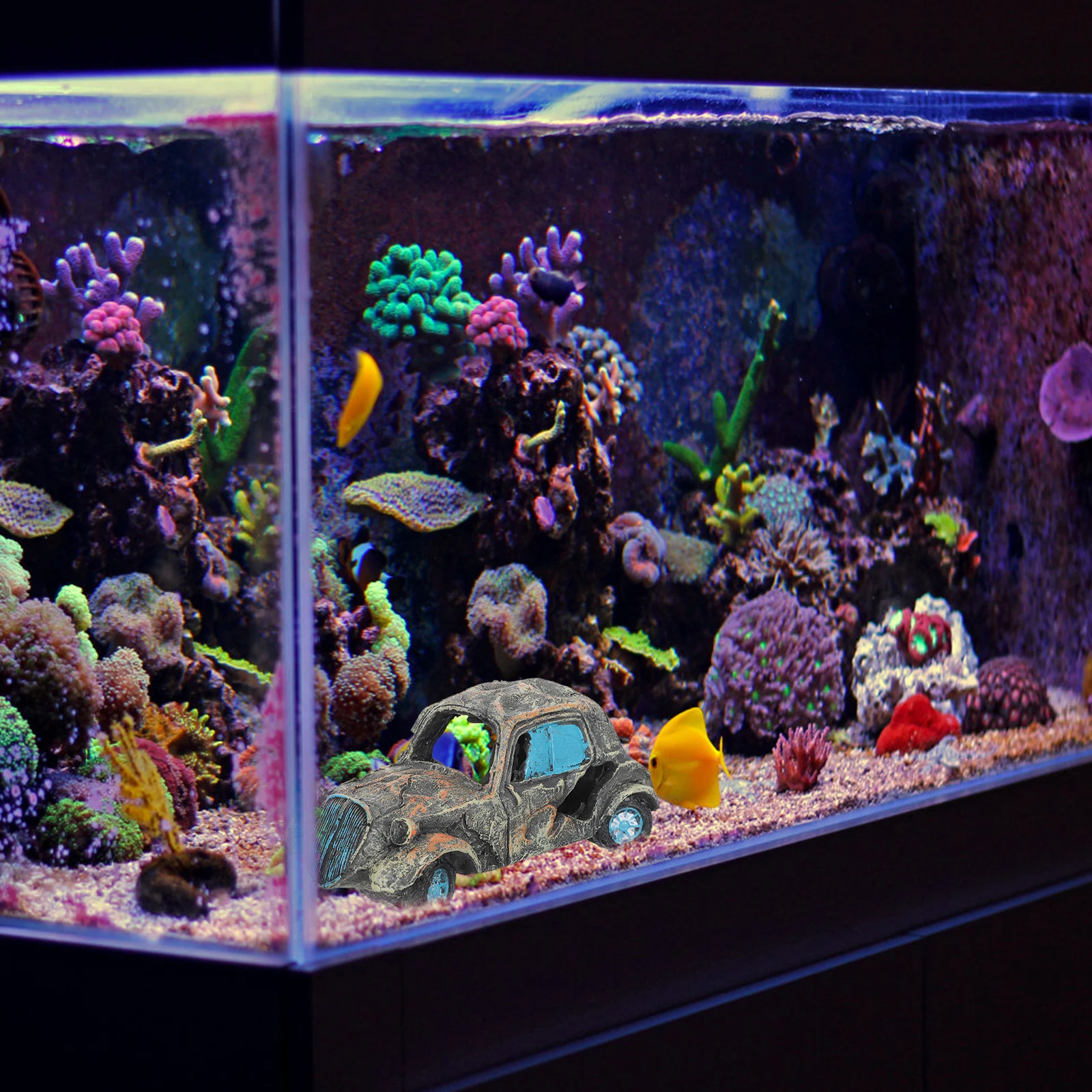 

Car Wreck Resin Decor Fish Tank Supply Aquarium Props Lightweight Cave Decorations Resin Craft Mini L scape nament Safe Material