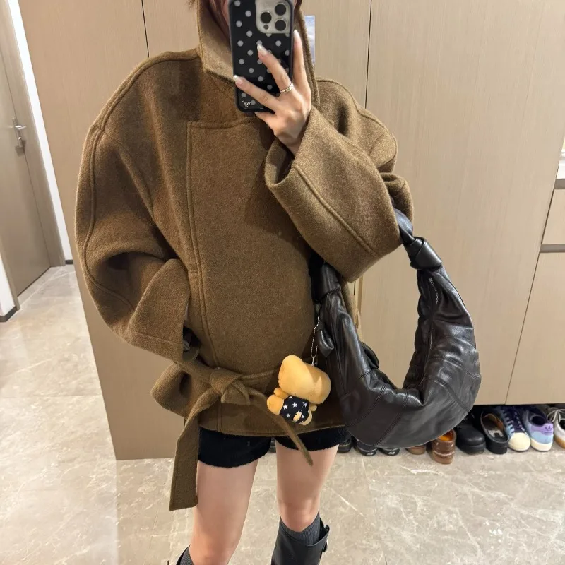 سترة قصيرة جديدة على الطراز الكوري لعام 2025 مع خصر شريطي للنساء في الخريف والشتاء #2