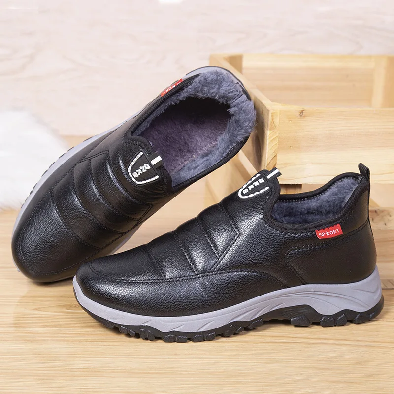 Chaussures de papa imperméables en coton à bout rond et à semelles épaisses, couleur unie, couverture antidérapante épaisse et en velours pour vêtements d'hiver