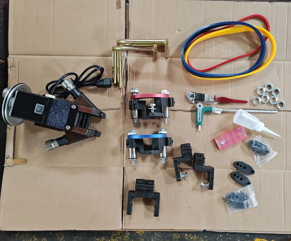 Akcesoria do precyzyjnego tokarki do tarcz hamulcowych AM8700, narzędzie do konserwacji samochodów do centrowania tarcz bez jednostki napędowej.