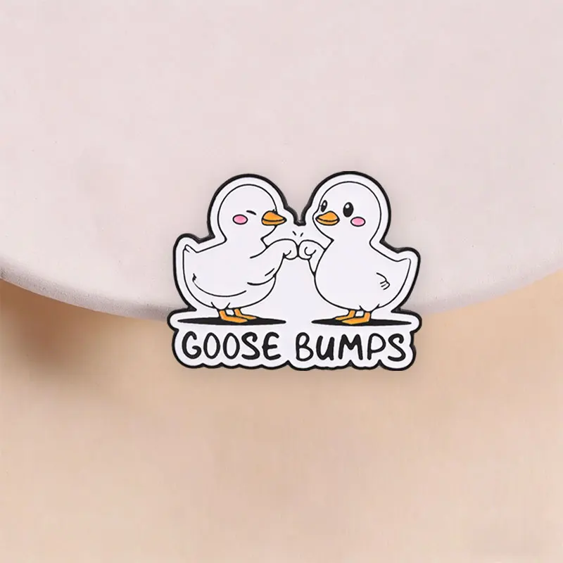 Goose Bumps Enamel Badge Funny Geese Fist Bump Pins Cartoon Animal Brooches Lapel Hat Bags Decor Jewelry Gifts for Friends