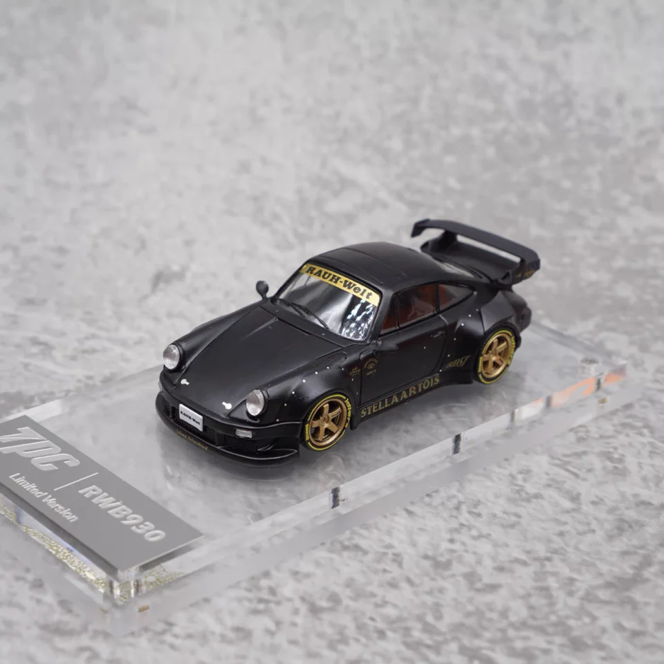

Литая под давлением модель автомобиля TPC 1:64 RWB930 STELLA ARTOIS