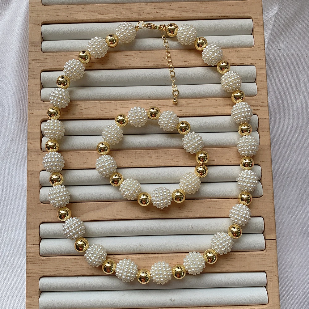 

Фантастическое винтажное ожерелье, латунное позолоченное и пластиковое жемчужное ожерелье с цепочкой, комплект ювелирных изделий