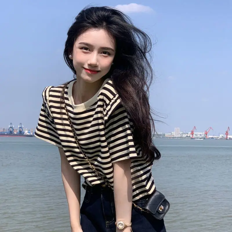 تي شيرت نسائي مخطط عتيق من harajuku من القطن الخالص بأكمام قصيرة أسود y2k ملابس غير رسمية فضفاضة للشارع تي شيرت نسائي صيفي