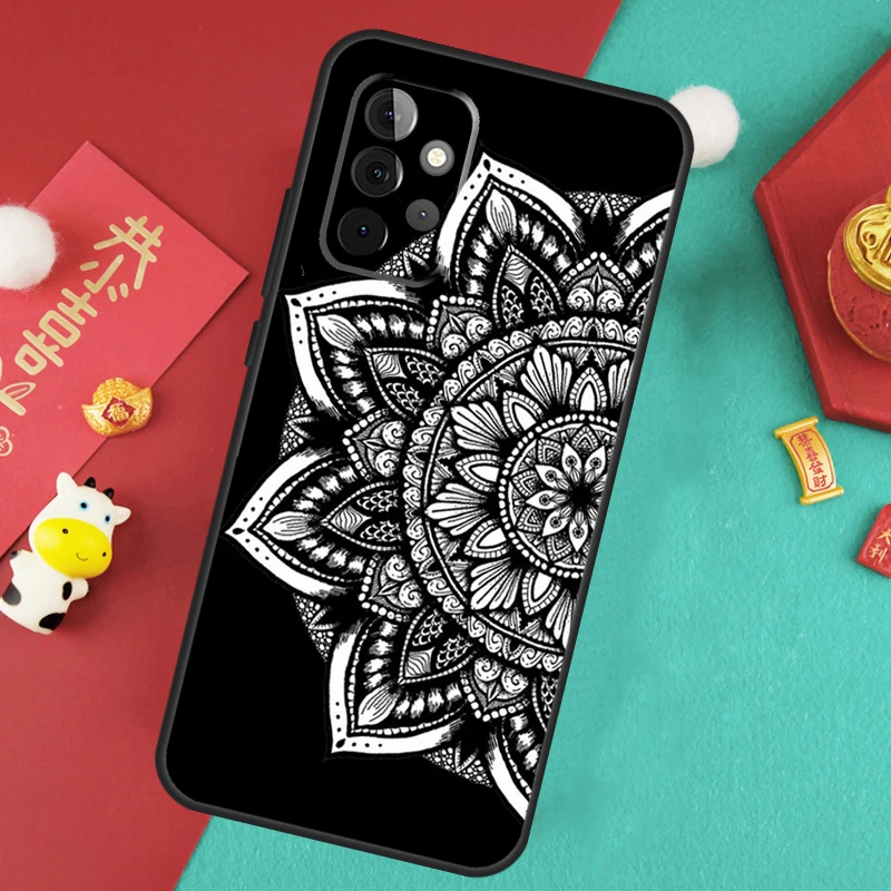 Eleganckie etui Mandala Floral Design dla Samsung Galaxy A13 A33 A53 A15 A25 A35 A55 A54 A34 A14 A71 A51 A12 A32 A52 Cover — zdjęcie 6