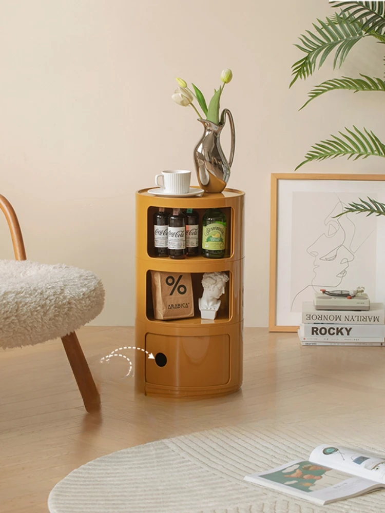 Mueble lateral para sofá, mesa de centro pequeña.