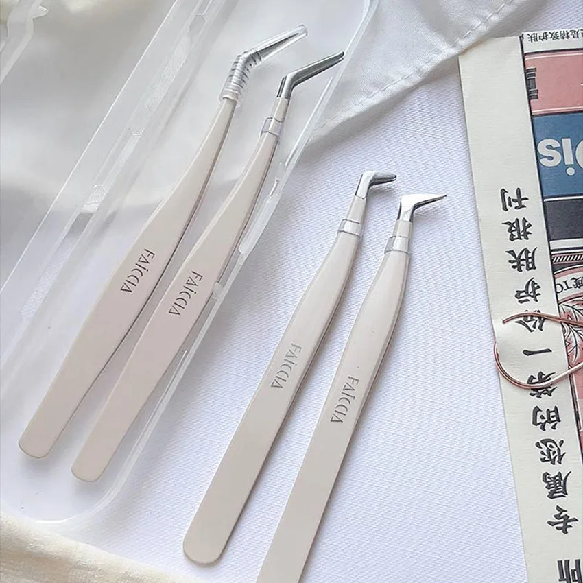 High Precision EyelashTweezers, Professional Wedding and Vaccination Complete Set of Tools Gold Feather Clips Beginner Eyelash