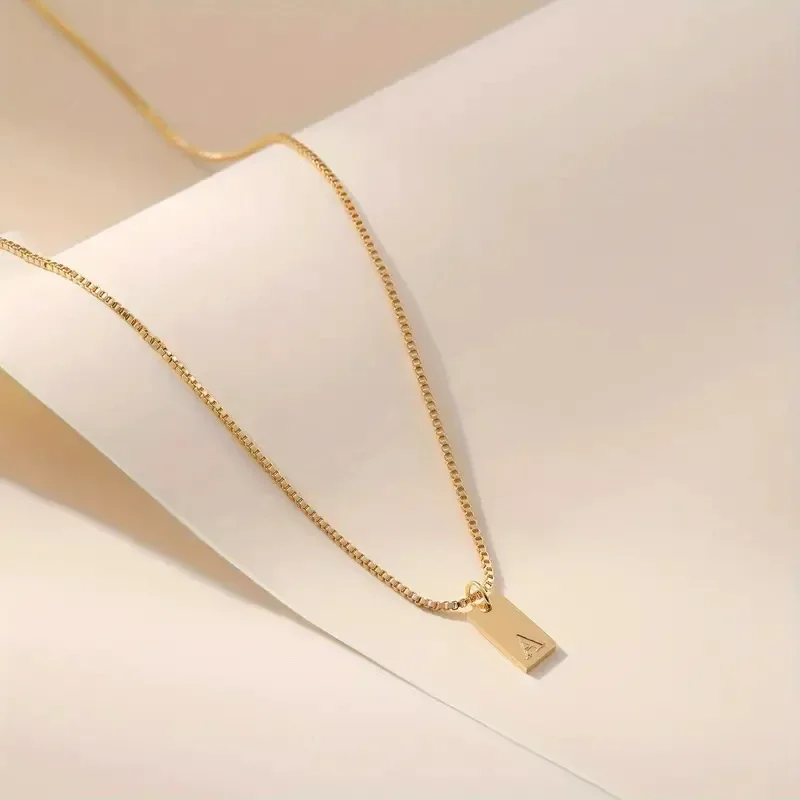 Fashion Initial Pendant Letters Necklace for Women Simple Gold Plated Necklace Jewelry Gift