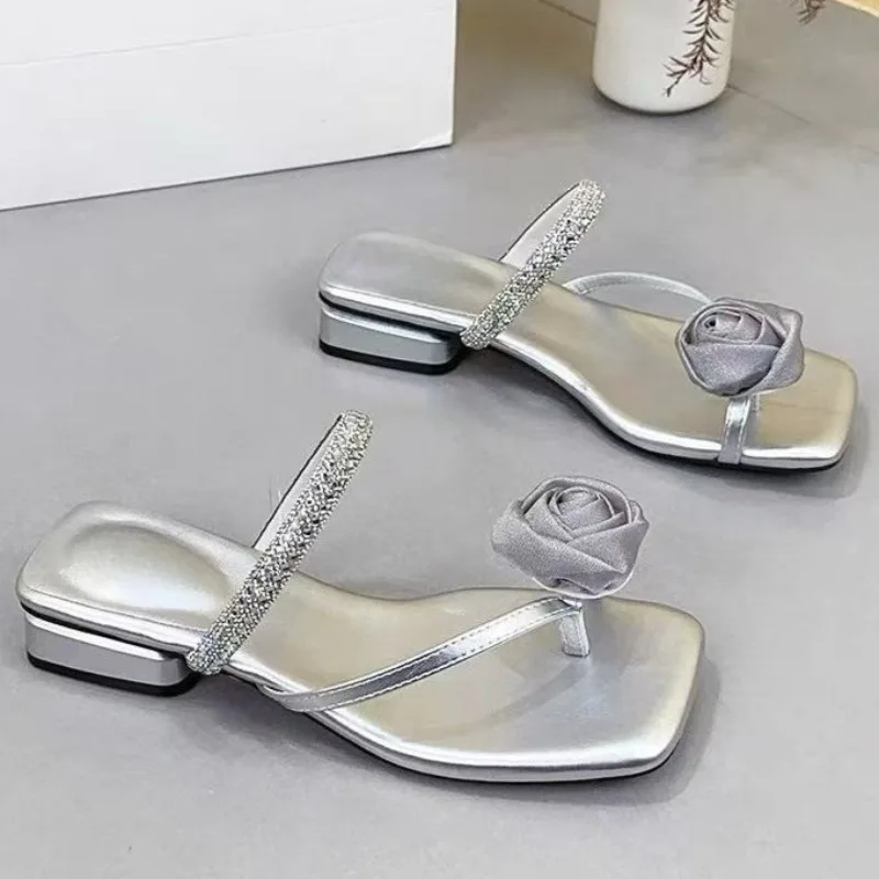 

Flower Toe Flip Flops Summer New Square Toe Rhinestone Strap Non-slip Block Heel Shoes