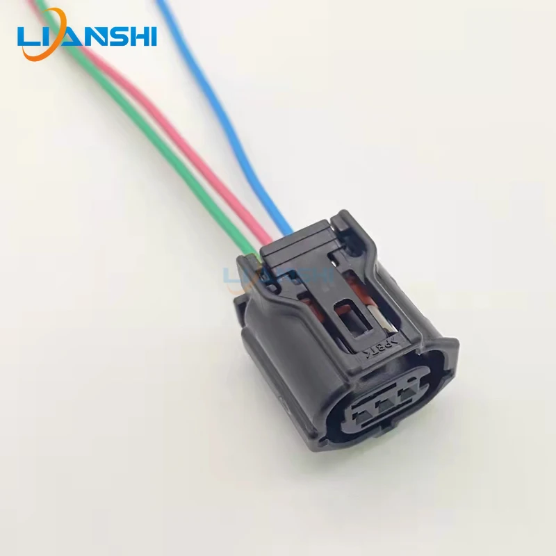 Suitable for camshaft and crankshaft position sensor induction plugs of Toyota Camry, Crown, Reiz, Corolla and Corolla