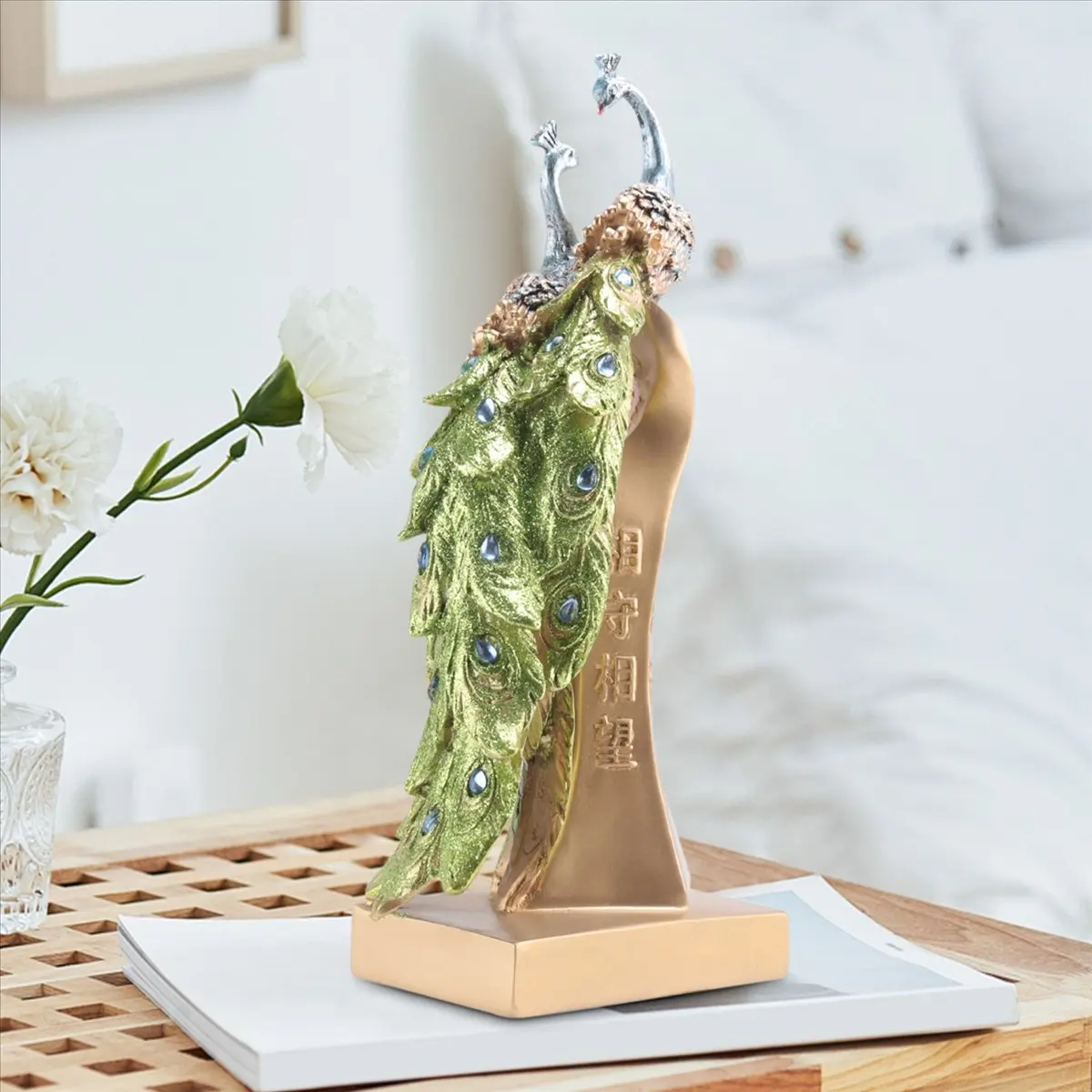 A45M 1Pc Ornament Stylish Chic Fashion Resin Craft Adornment Home Decoration Ornament