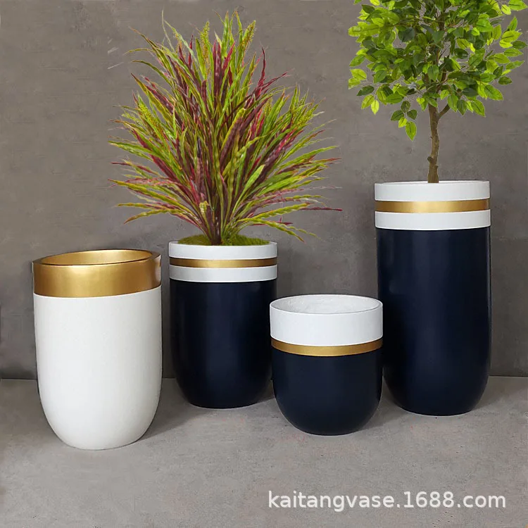 Nordic round straight fiberglass floor combination vase, home soft decoration sales office shopping mall landscape floral