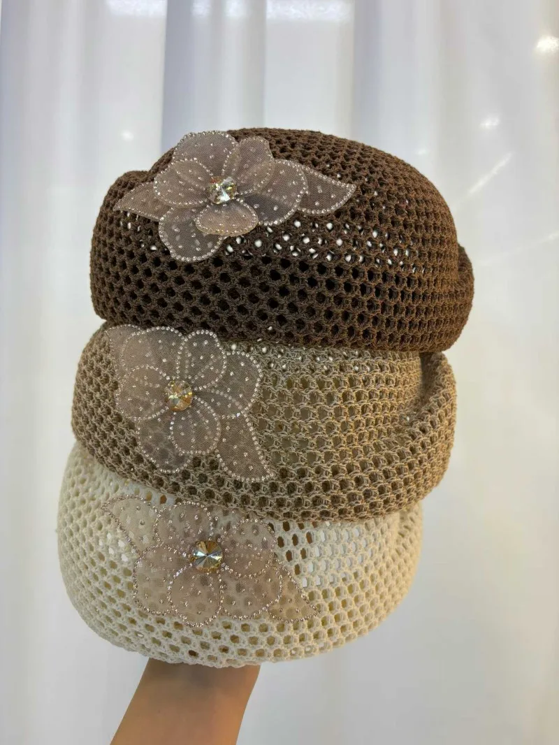 Elegante französische Blumen-Baskenmütze mit Aushöhlungen für Damen – Sommerliche koreanische Mode, süße, vielseitige Stewardess-Mütze, Künstlerhut – Detail 16