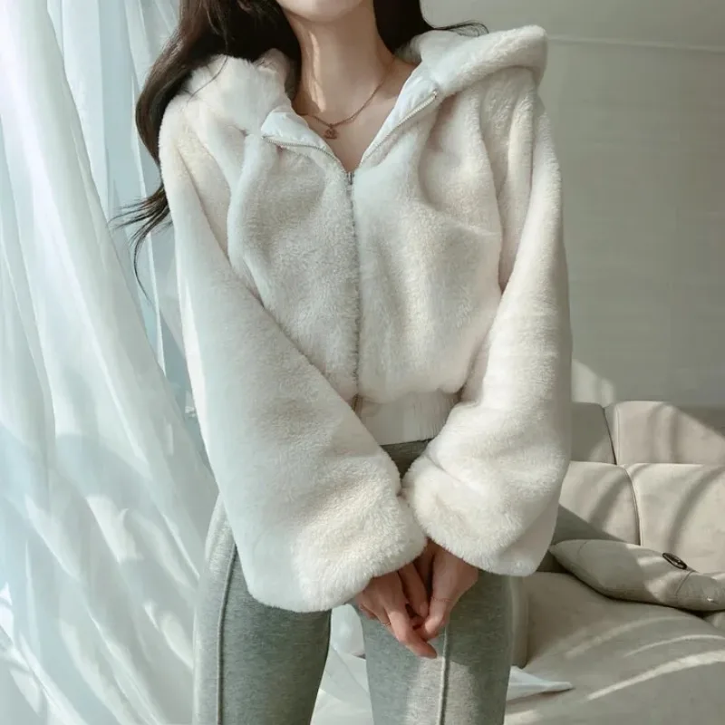 Black Solid Stand Collar Jackets Women Fashion Plush Short Coats Elegant Pockets Elastic Waist Female Ladies