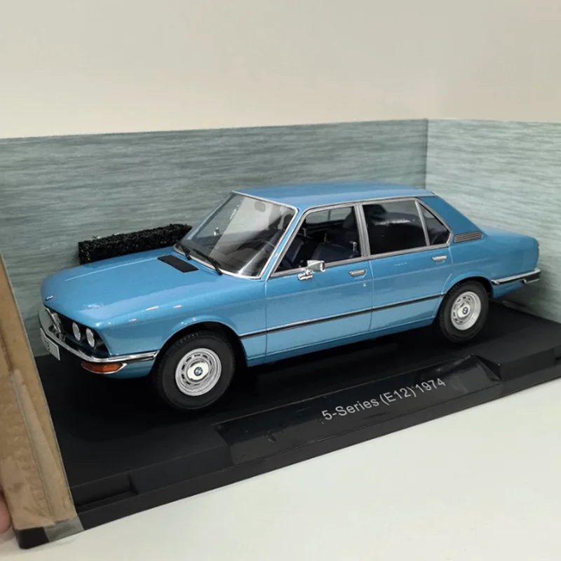 Mcg 1/18 Scale 5 E1…