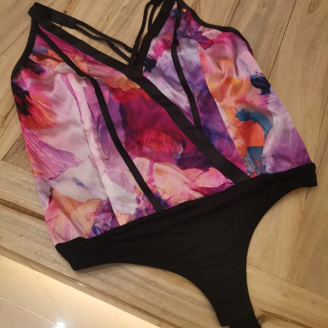 

Шелковый базовый слой, комбинезон, уникальный дизайн, женские брюки Rer ort, со средней талией, удобная посадка, летний сезон, модный тренд