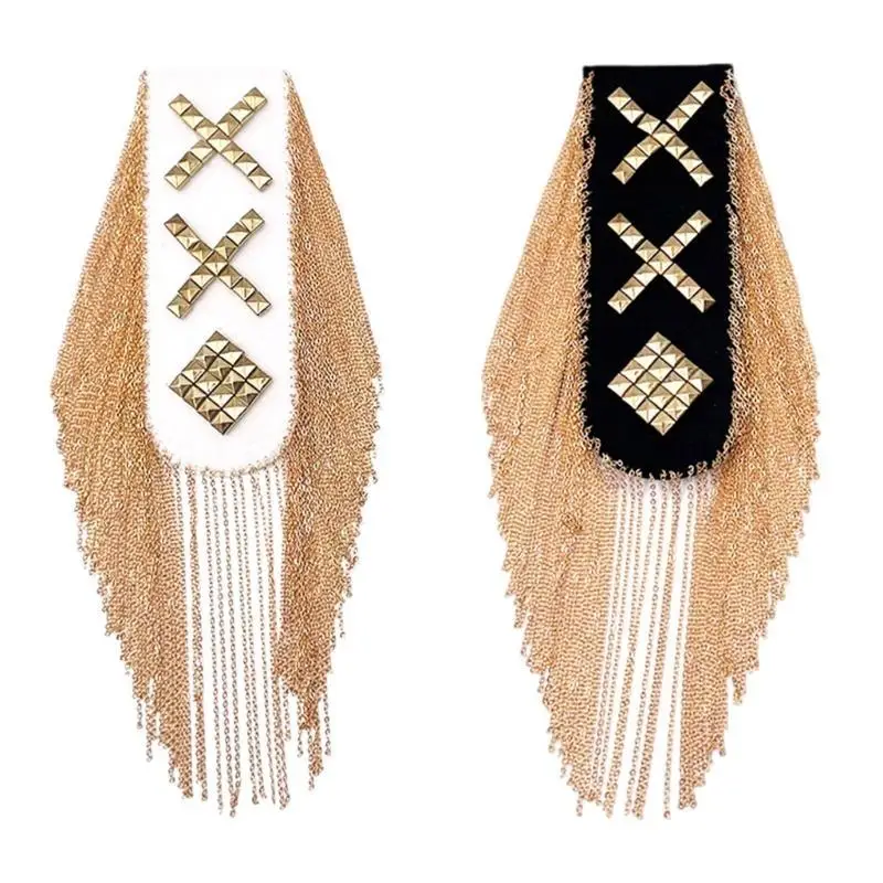 

652F Fashionable Gold Chain Tassels Shoulder Epaulettes with Rivet Studded for Suit and Shirt Formal Stage Costume Decors
