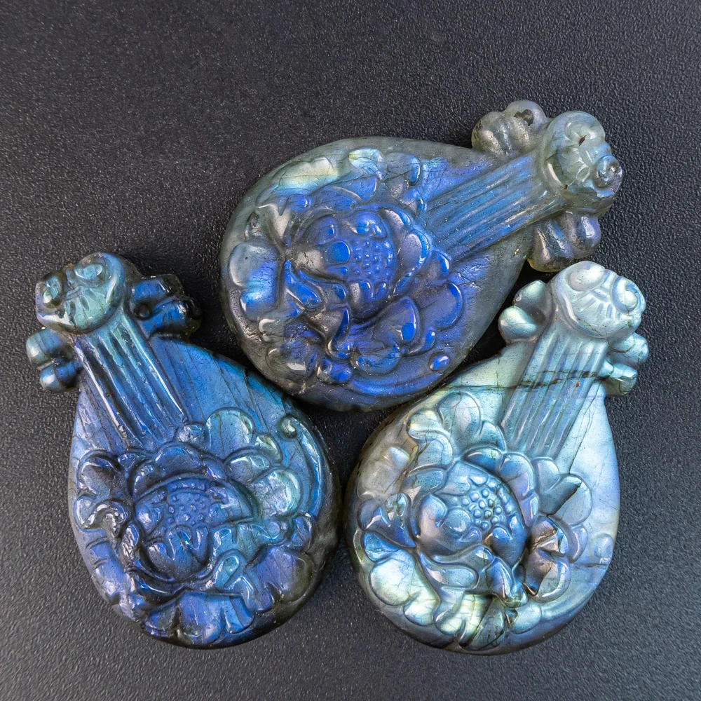 

1Pcs Mystic Flash Labradorite Pendant Lute Shapes Blue Flash Semi-Finished Beads for Bohemian Necklace Making 42X27X10MM