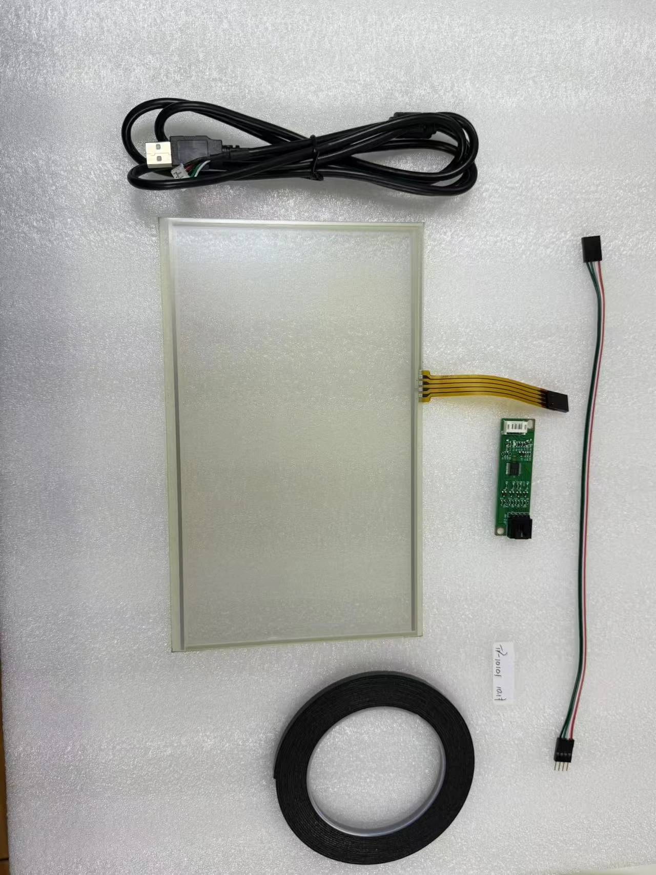 

New 15.6 inch 4 Wire 359.3X209.3 Resistive Touch panel TP-15601 15.6" 359.3X209.3 TP sensor digitizer for industrial multimedia