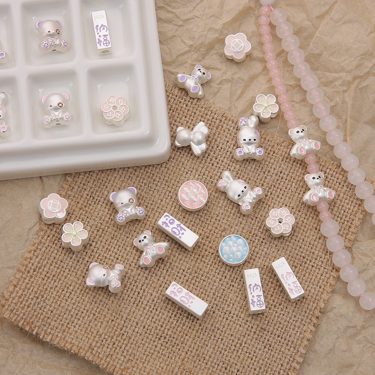 1Pcs Matte Silver Alloy Beads Bear Rabbit Flower Spacer Beads for DIY Necklace Bracelet Earring Handmade Jewelry Findings