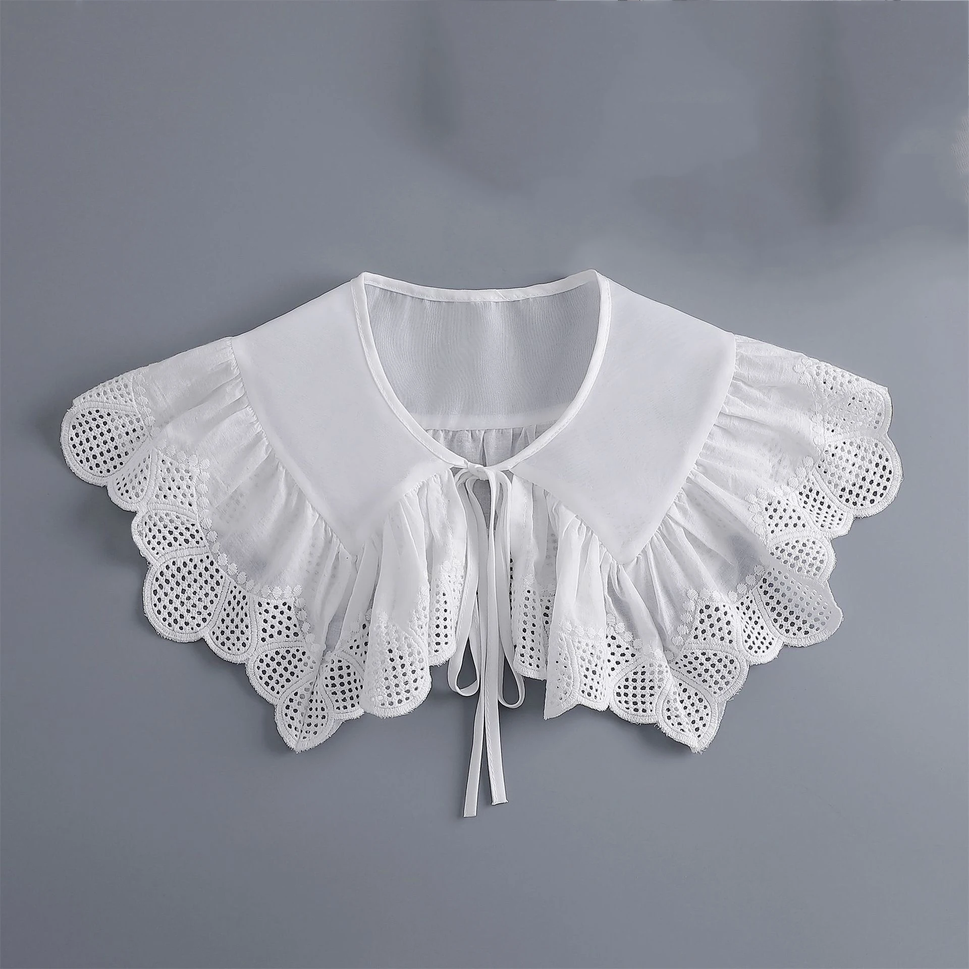 Hollow Out Lace Floral False Collar for Women Shirt Detachable Collar Decorative Removable Clothing Shoulder Wraps Fake Collar