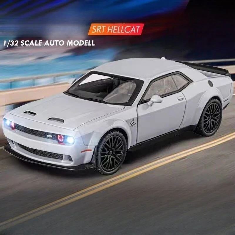 

1:32 SRT Hellcat Muscle Sports car Alloy Model Diecasts Metal Toy Vehicles Car Model Simulation Sound Light Collect gifts